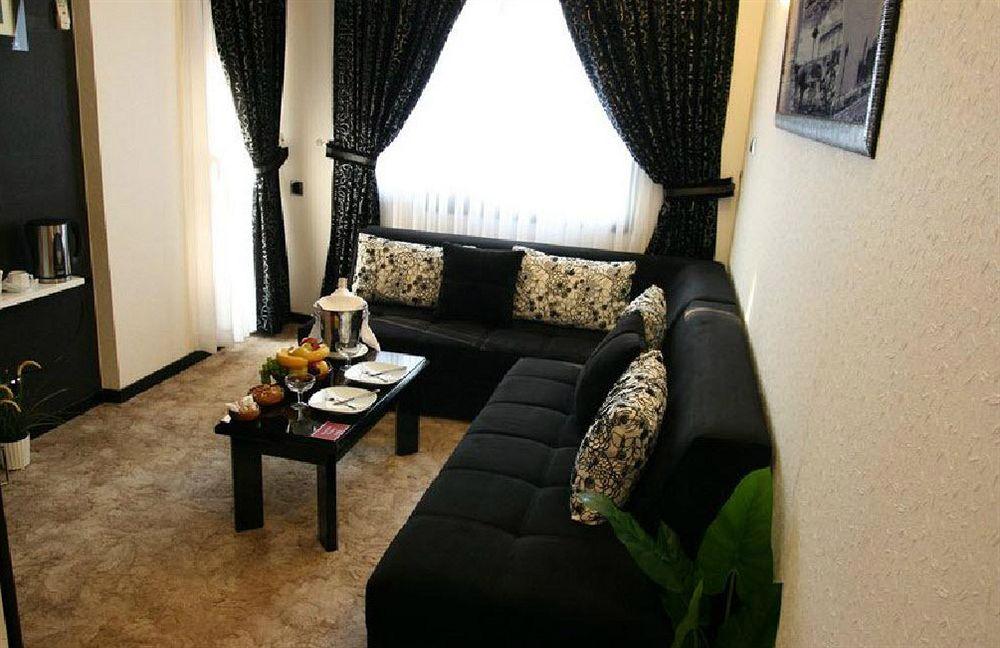 Aksan Hotel Σμύρνη Εξωτερικό φωτογραφία