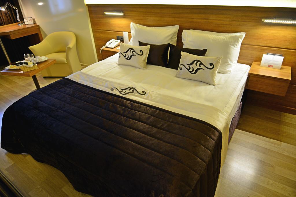 Aksan Hotel Σμύρνη Εξωτερικό φωτογραφία