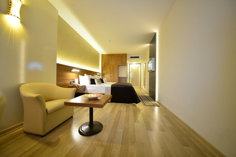 Aksan Hotel Σμύρνη Εξωτερικό φωτογραφία