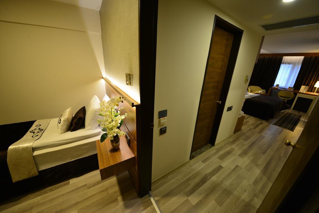 Aksan Hotel Σμύρνη Εξωτερικό φωτογραφία