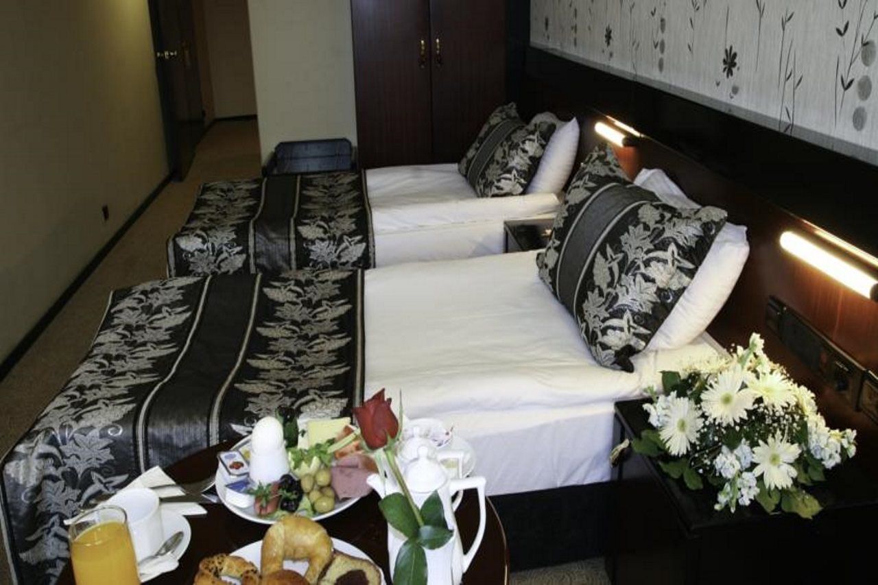 Aksan Hotel Σμύρνη Εξωτερικό φωτογραφία